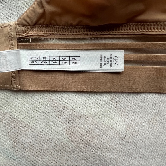 Le Mystere Second Skin Wireless Bra in Nude, 32D - Picture 8 of 16